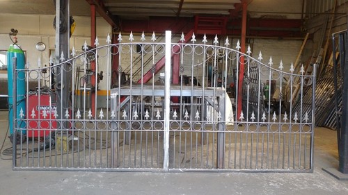 Custom made driveway - , gates