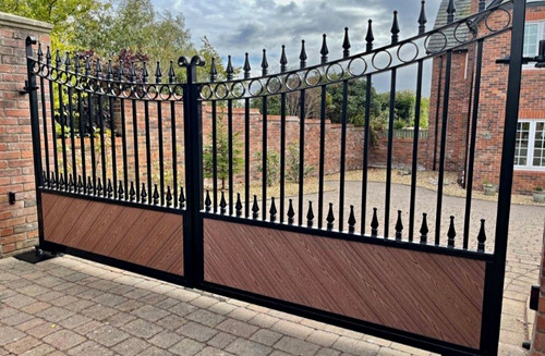 Metal driveway gate set 2pc - driveway,