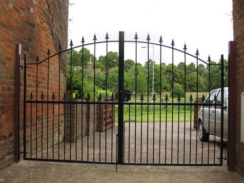 Heavy duty wrought iron - heavy, /