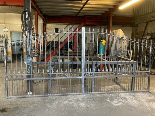 Custom made driveway - , gates