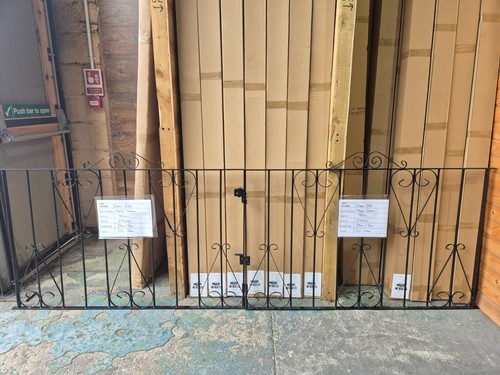 Scroll top wrought iron style - top,